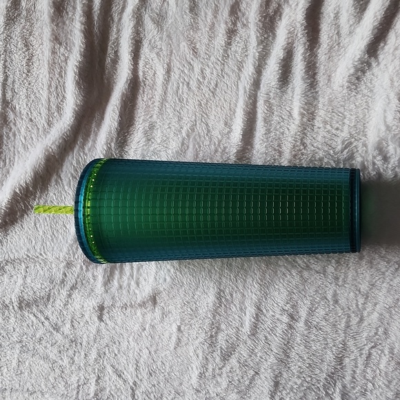 Green grid Starbucks Cup - Picture 2 of 2